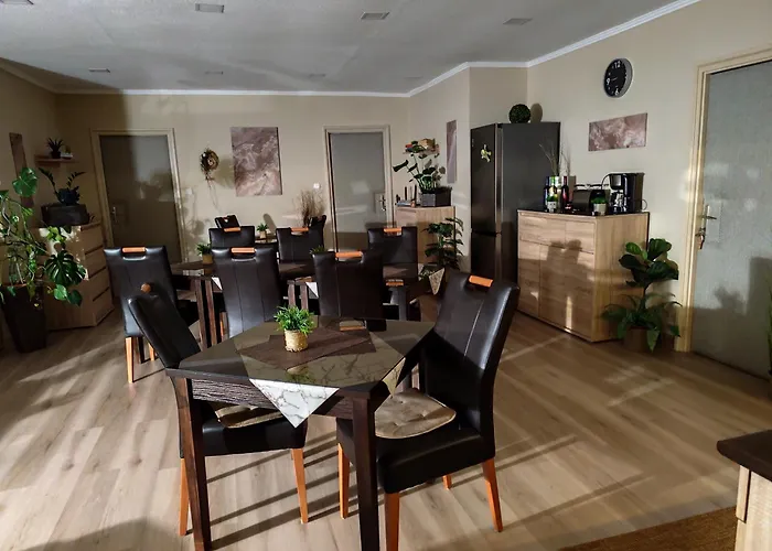 Csabai Vendeghaz Konukevi 3*